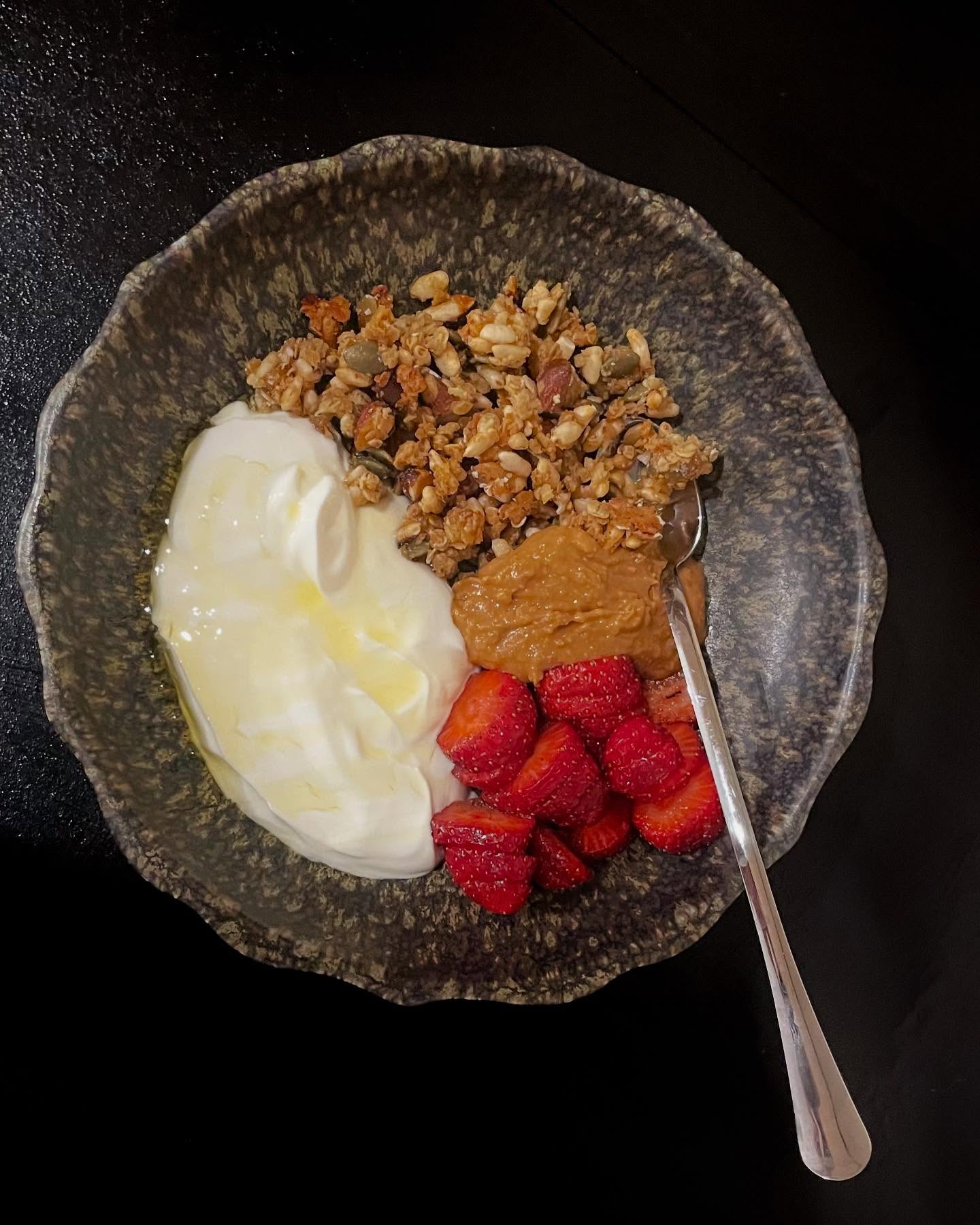 Granola maison aux fraises